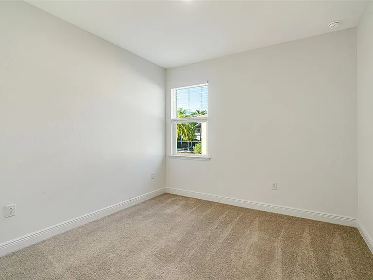 1452 SE 13th Terrace Cpe — Photo 32