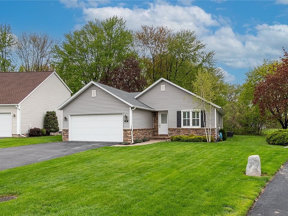 1st image of 92 Olivia Cir
