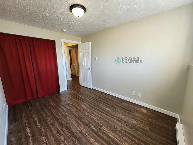 2915 N Mayfair St — Photo 22