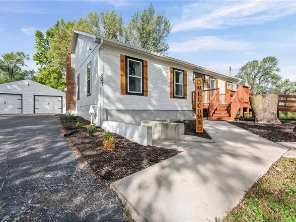 24431 139th St, Leavenworth, KS 66048