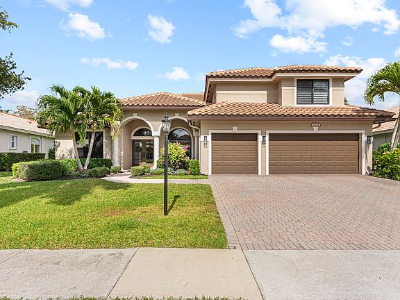 2nd image of 12212 Rockledge Circle