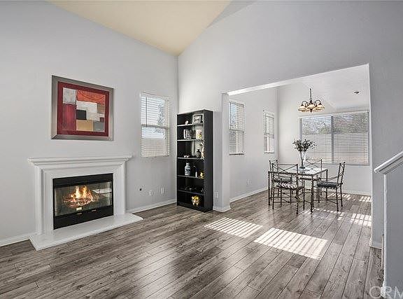 2nd image of 9198 Sycamore Ln