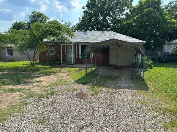205 Grimes St, Holdenville, OK 74848