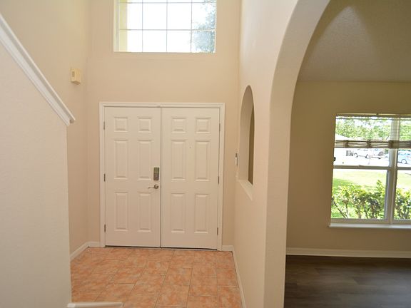 4th image of 47 Buttermill Dr