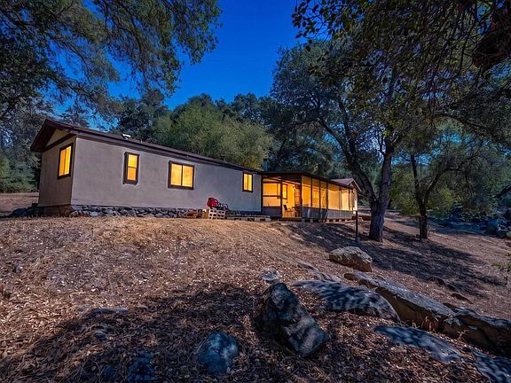 4th image of 25222 Black Canyon Rd