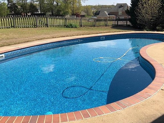 5th image of 4116 Loch Meade Dr