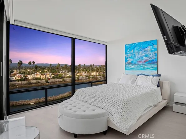 4265 Marina City Dr Unit 207, Marina Del Rey, CA 90292