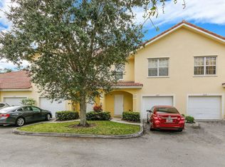 1217 NW 27th Ave, Pompano Beach, FL 33069