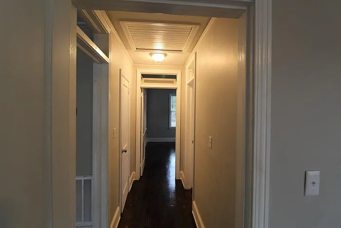 4551 Oxford Rd — Photo 21