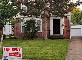 4330 Silsby Rd, University Heights, OH 44118