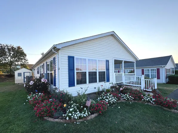 2059 Highland Ct #2059, North Wales, PA 19454