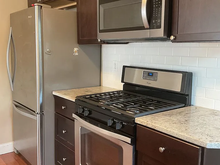 1722 Cornell Rd — Photo 8