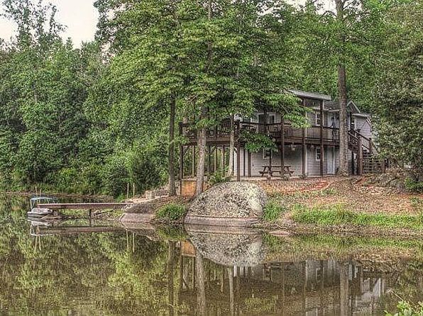 1831 Pleasant Valley Rd