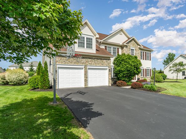 14 Farmhouse Ln