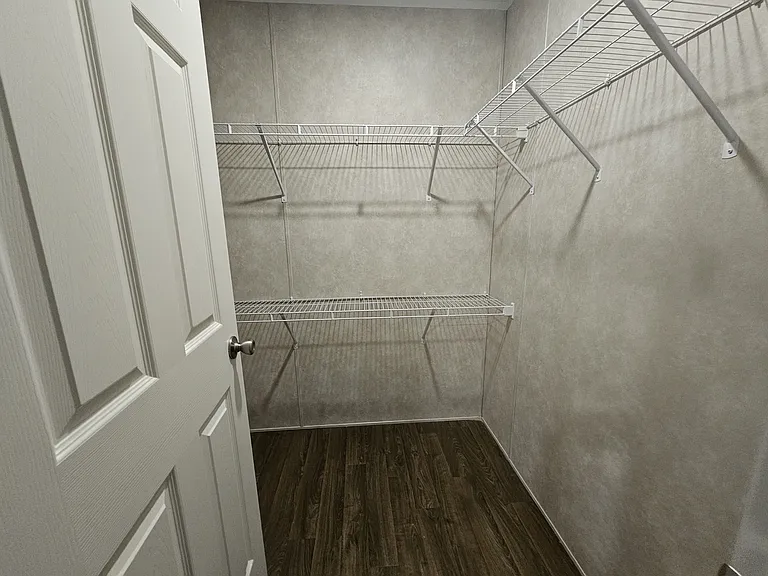 855 W Jefferson St #141 — Photo 7