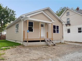 19 Stansbury St, Providence, RI 02908