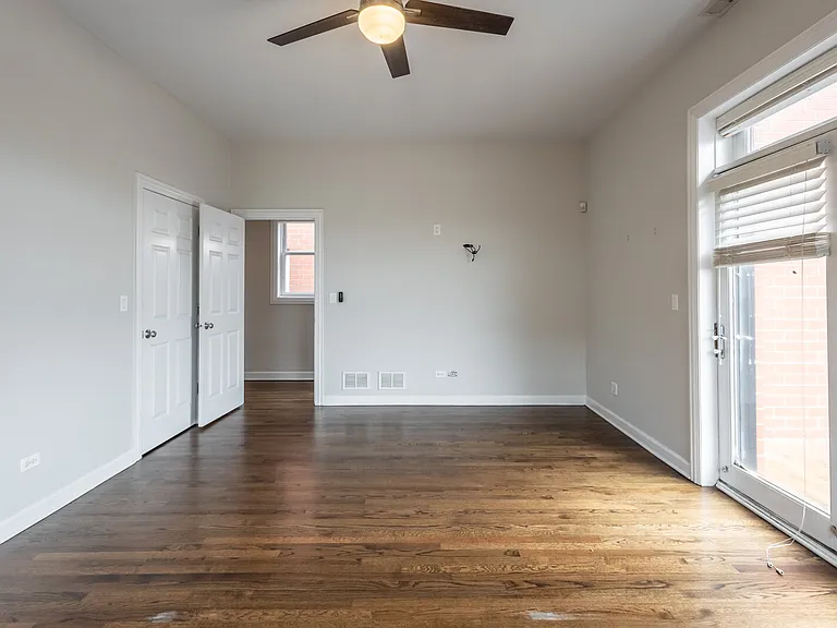 1134 W Fullerton Ave #3 — Photo 15