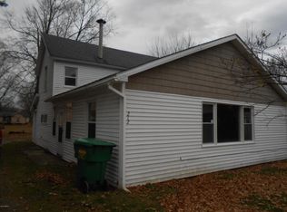 212 S 5th St, Burr Oak, MI 49030