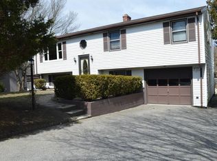46 Lucy Ave, Tiverton, RI 02878