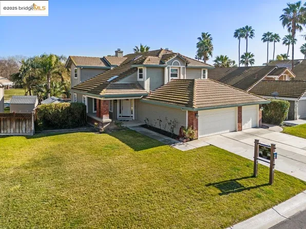 2215 Colonial Ct, Discovery Bay, CA 94505