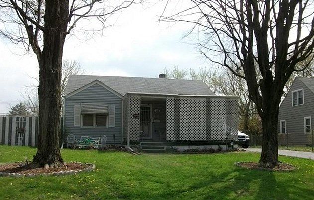 1st image of 1824 Brentnell Ave