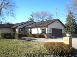 1212 Brad Dr, Urbana, IL 61802