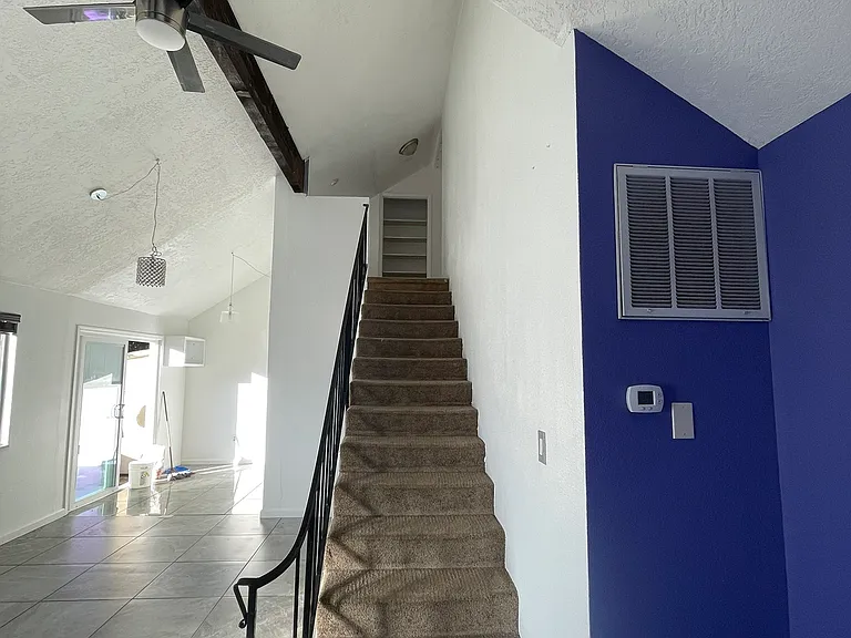 1647 London Cir — Photo 4