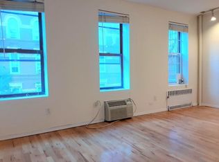 237 Sullivan St APT 2D, New York, NY 10012