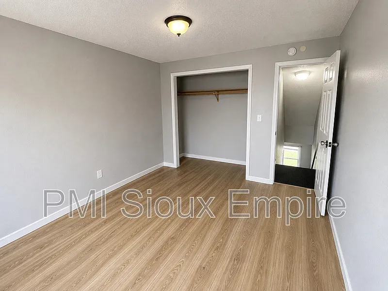 2624 S Duluth Ave #2606