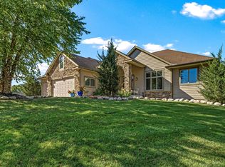 1097 15th St SW, New Prague, MN 56071