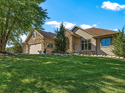 1097 15th St SW, New Prague, MN, 56071