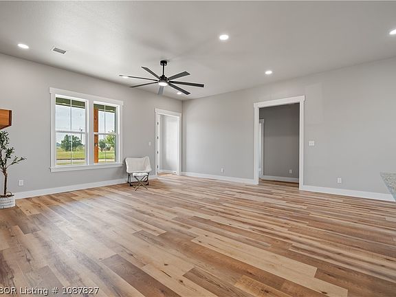 4th image of 2032 Prairie Fire Dr