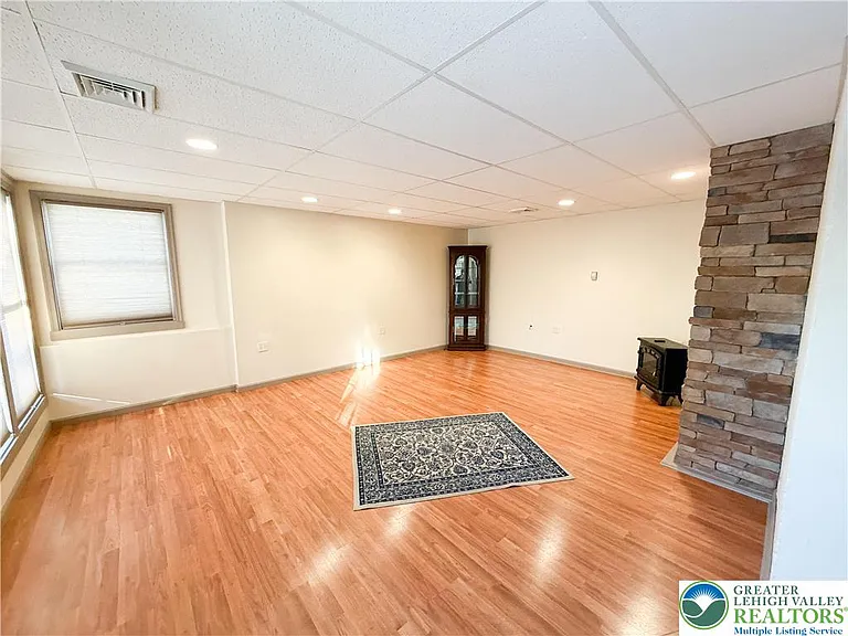 1395 Station St — Photo 19