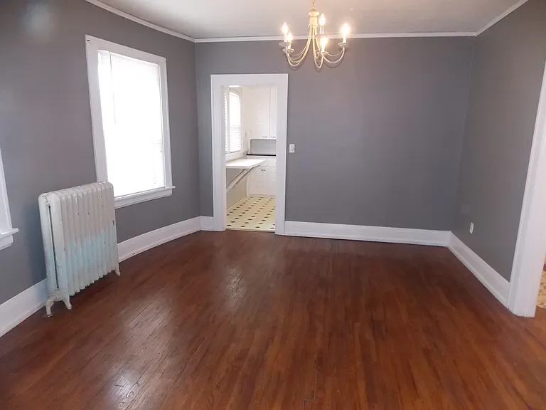 819 Cherry St — Photo 4