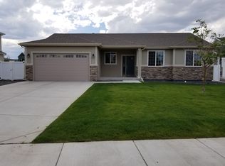 1414 Marie Ln, Cheyenne, WY 82009