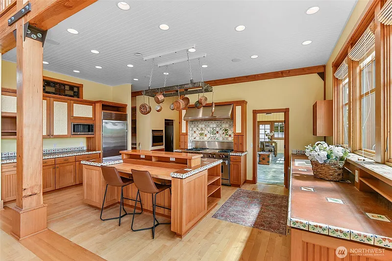 Thumbnail 13