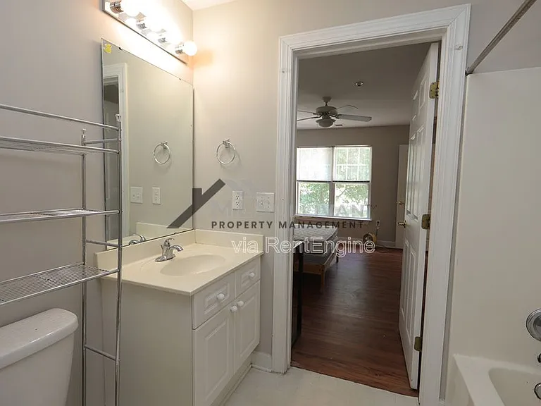 929 Morreene Rd #C35 — Photo 11