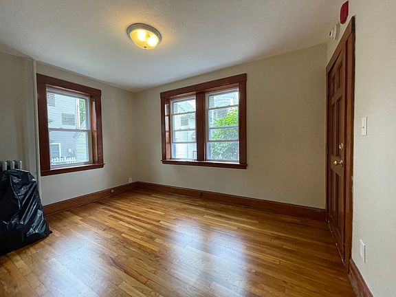4th image of 59 Chestnut St APT 5