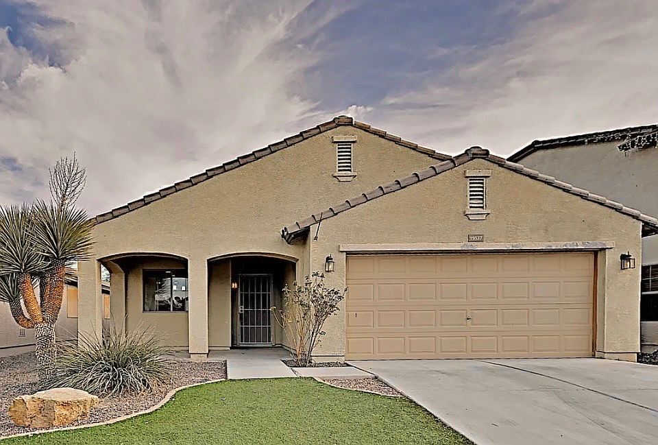 1st image of 19537 N Sandalwood Dr