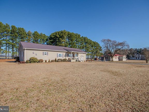 3rd image of 6761 Sharptown Rd