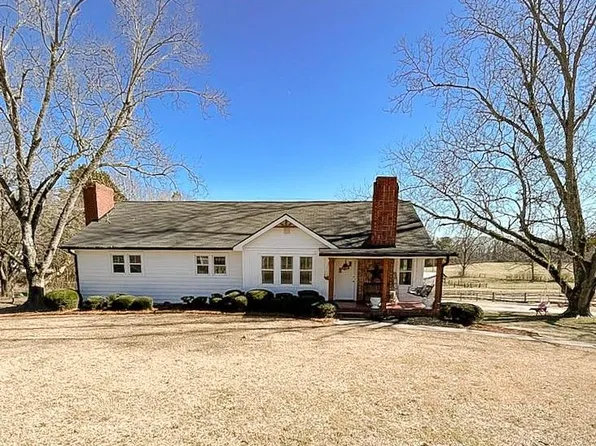 707 Burwell Mount Zion Rd, Carrollton, GA 30117