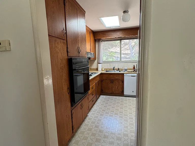 227 Ramona Rd — Photo 34