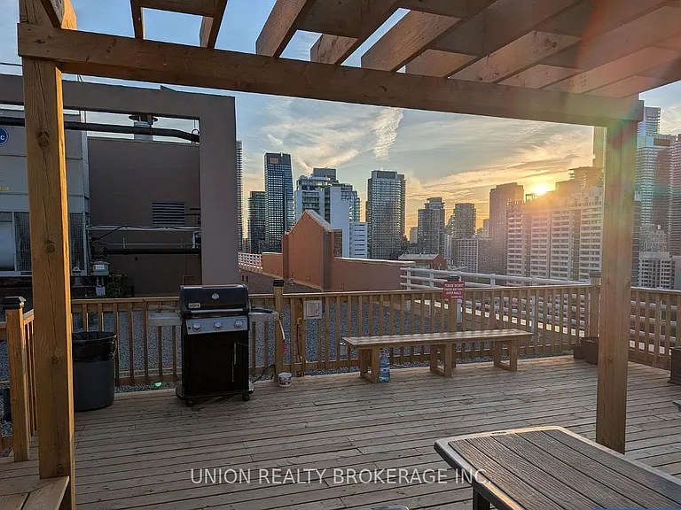 60 Homewood Ave #208 — Photo 30