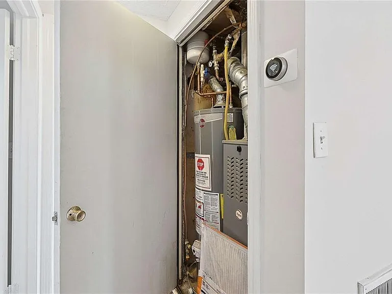 1465 Keys Crossing Dr NE — Photo 31