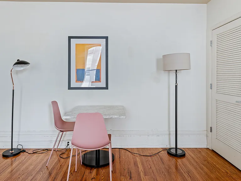 566 S 4th St #312 — Photo 15