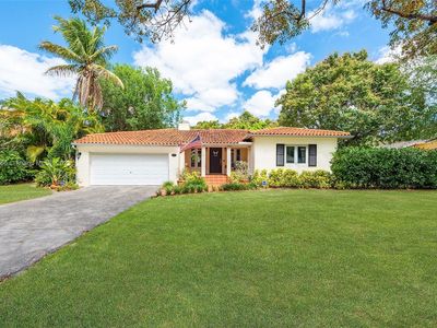 1527 Dorado Ave, Coral Gables, FL, 33146