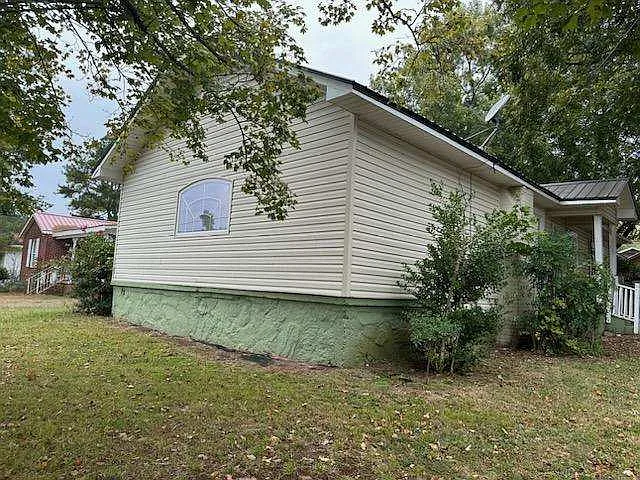 1110 Grand Ave NW — Photo 14