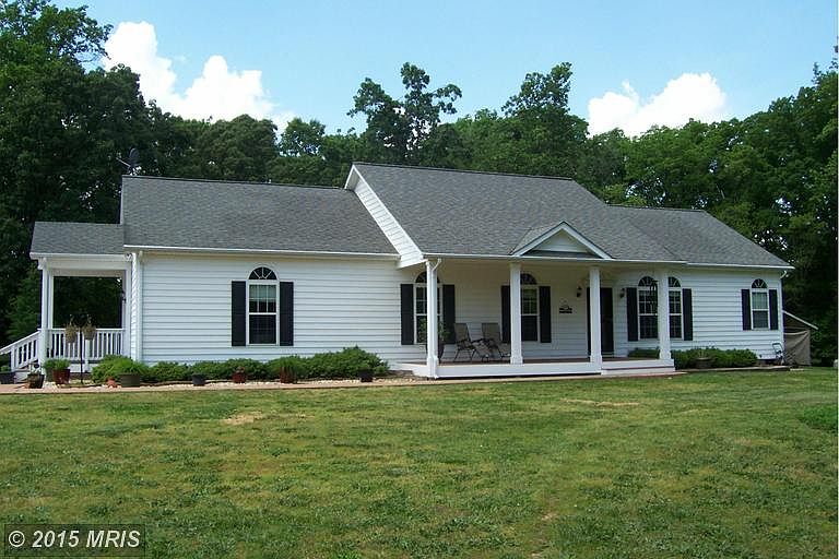 Exterior (Front)