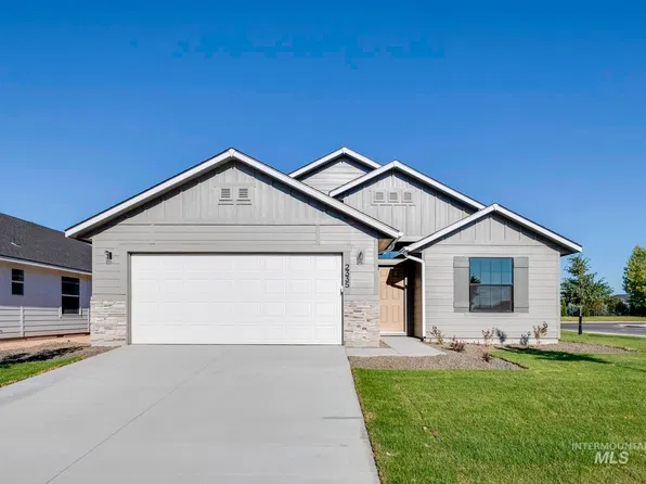 837 SW Jayhawk St, Mountain Home, ID 83647