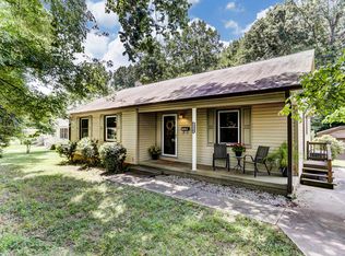 1318 Lakedell Dr, Charlotte, NC 28215